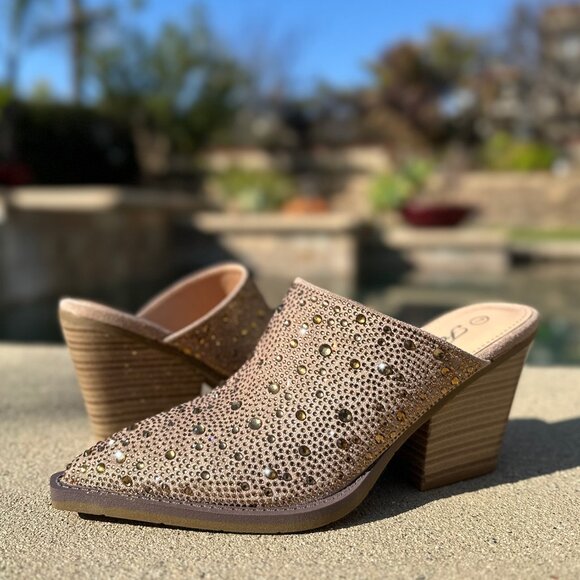 Elegant Tan Mules with Rhinestone Detailing - Picture 3 of 6